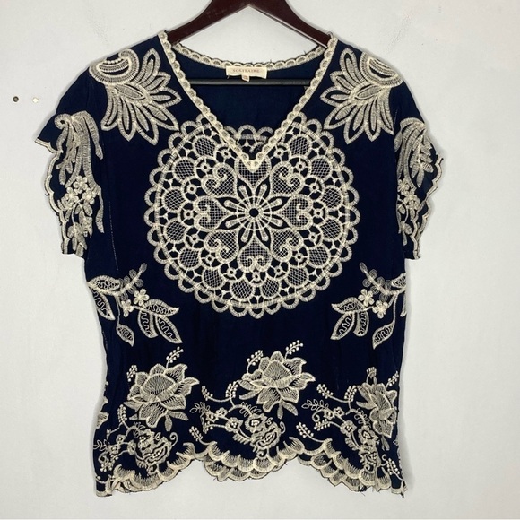 Solitaire Size Medium Embroidered Navy Scalloped Blouse Boho - Picture 2 of 8